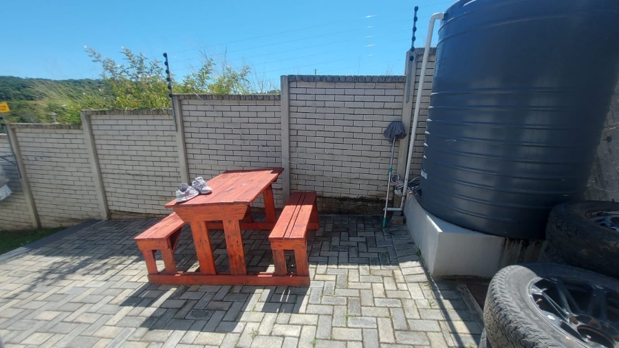 2 Bedroom Property for Sale in Nahoon Valley Park Eastern Cape